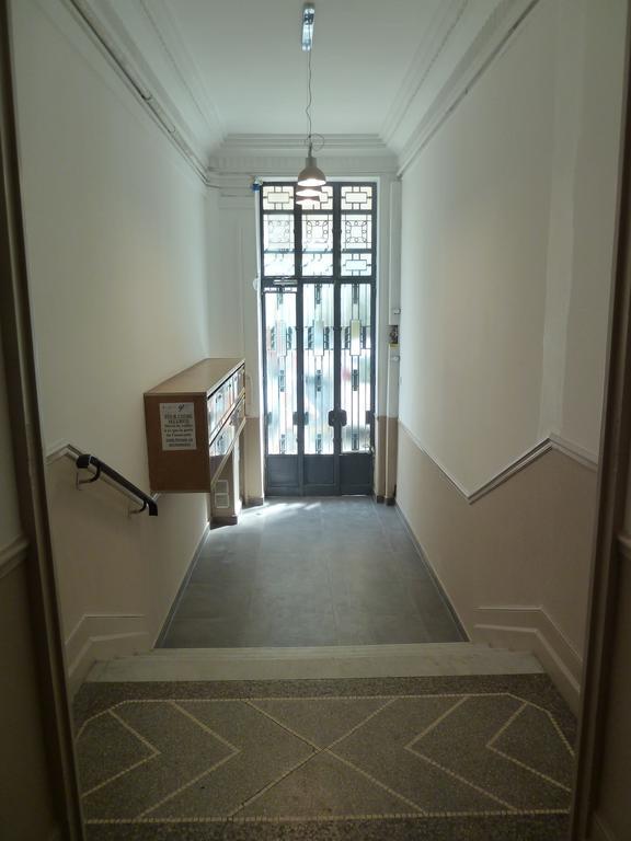 New 1 Bedroom Apt Place Garibaldi Appartement *